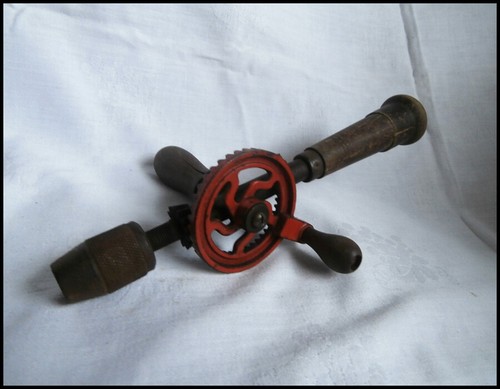 Antiker alter handbohrer - antiker, /