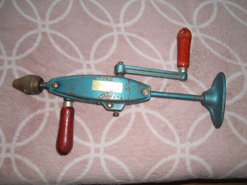 Bohrmaschine-Handbohrer"antik"