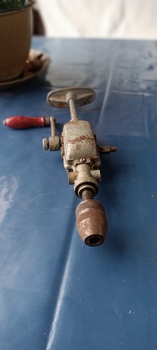 Antik handbohrmaschine - antik,