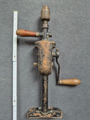 Antike vintage brustleier - antike,